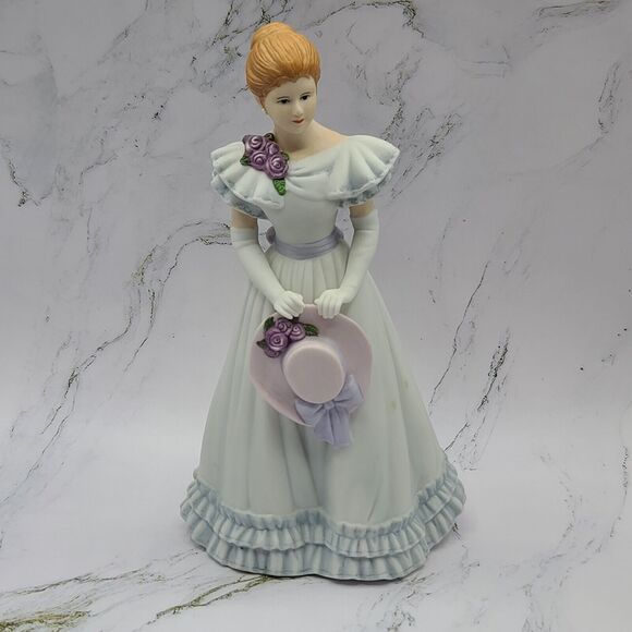 Vintage 1999 Home Interiors & Gifts Porcelain Figurine Elizabeth #14061-99 - Picture 1 of 14